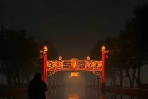 剧集《春汛》封面，解冻河面上碎裂的浮冰